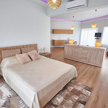 The El Greco Spirit Meets The Athenian Luxury Apt1 Екстер'єр фото
